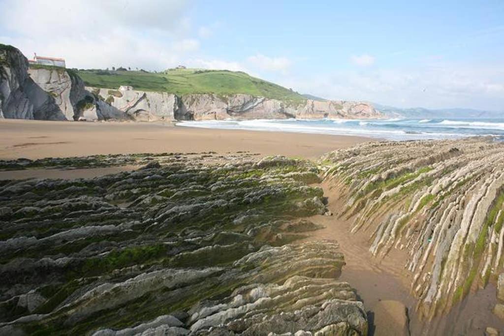 2 Habit, Sala, Terraza, Jardin, Parking Gratis Apartment Zumaia Exterior photo